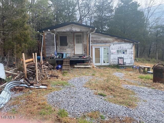 1405 Dodd Branch Road Greeneville, TN 37743 - Photo 2 of 27 IMG_2169