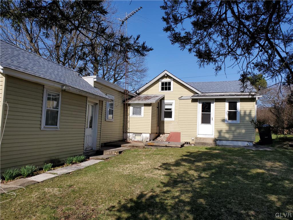9028 Haaf Road Fogelsville, PA 18051 - Photo 4 of 26 Gallery Image 4