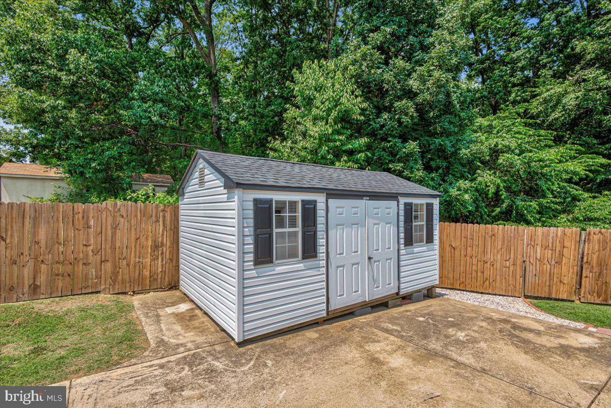 14517 Fullerton Road Woodbridge, VA 22193 - Photo 28 of 28 Gallery Image 28