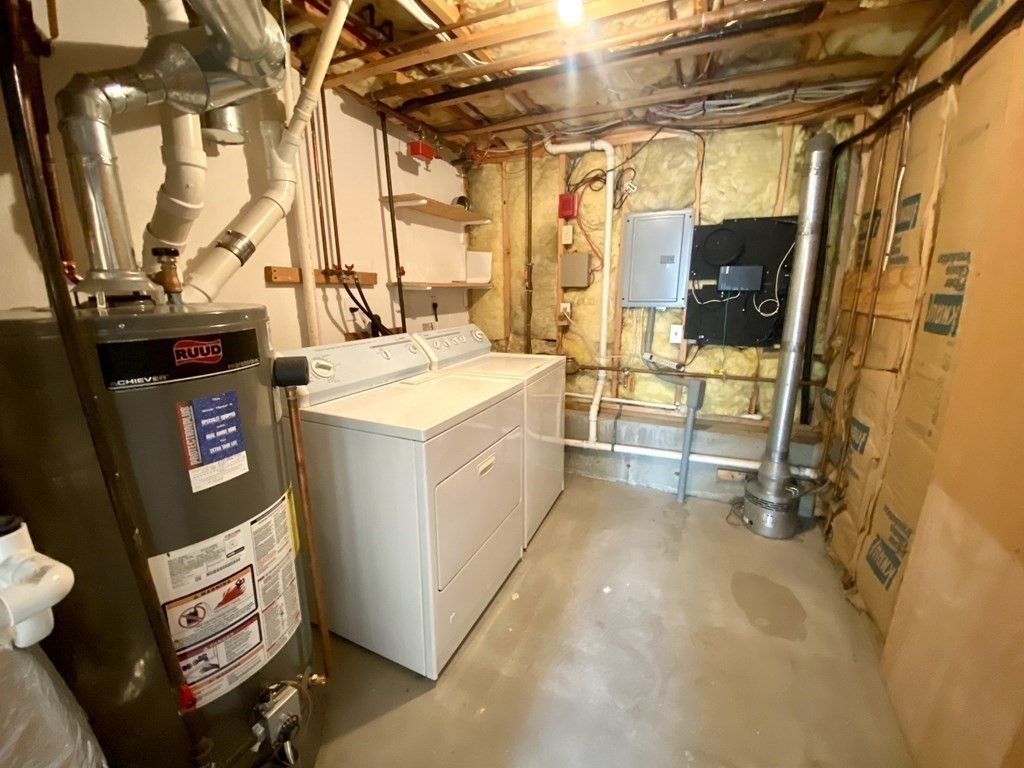 104 Chestnut Street, Unit 6 Waltham, MA 02453 - Photo 17 of 20