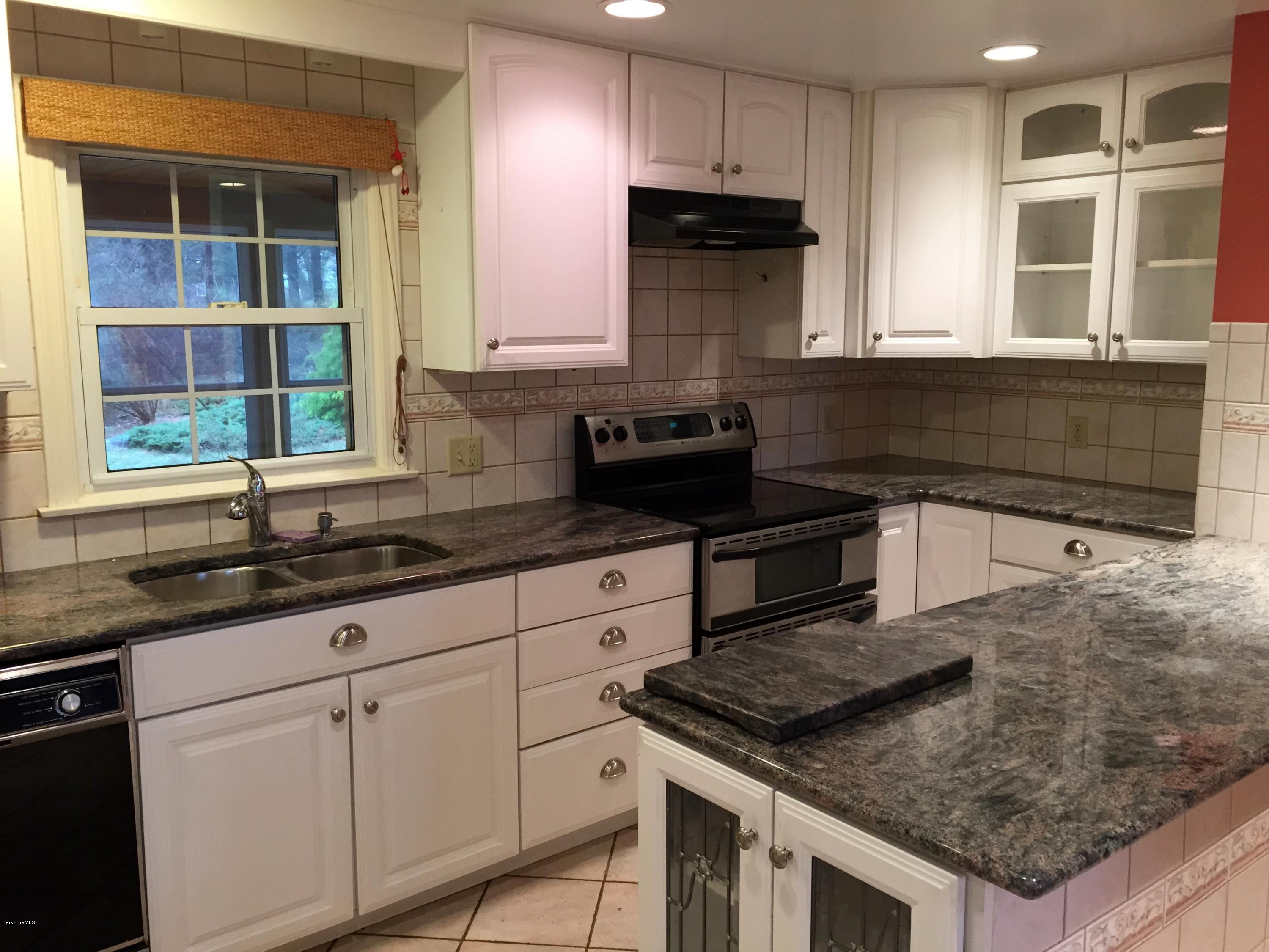 36 Westminster Road Lenox, MA 01240 - Photo 11 of 33 2015-04-21 09.40.59