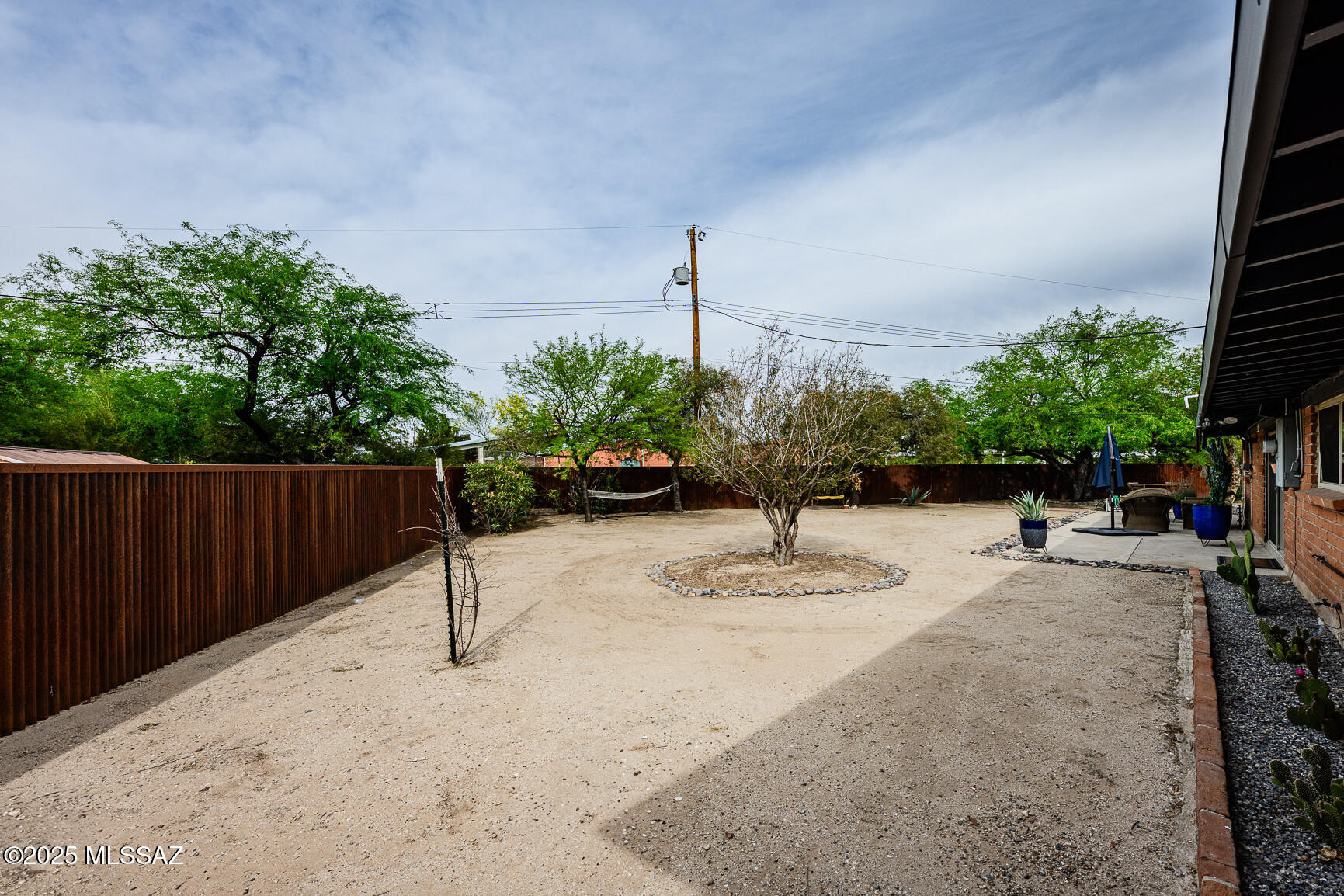 1652 West Roller Coaster Road Tucson, AZ 85704 - Photo 11 of 51 Gallery Image 11