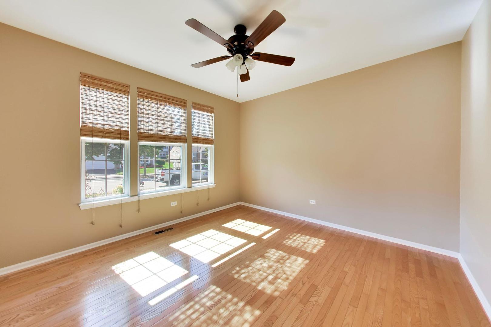 3172 Ravinia Circle Mundelein, IL 60060 - Photo 7 of 53 Gallery Image 7