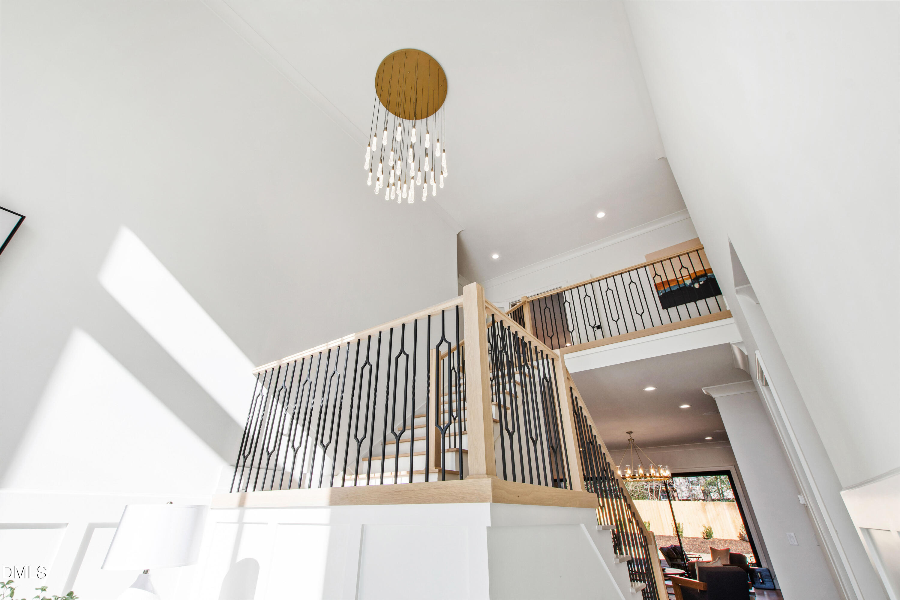 405 Latimer Road Raleigh, NC 27609 - Photo 9 of 100 a view of entryway