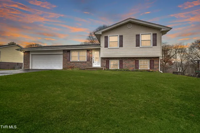 $295,000 | 220 Eastwood Drive, Bluff City, TN 37618