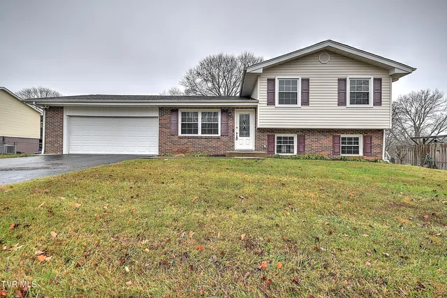 $295,000 | 220 Eastwood Drive, Bluff City, TN 37618