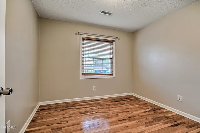 $295,000 | 220 Eastwood Drive, Bluff City, TN 37618