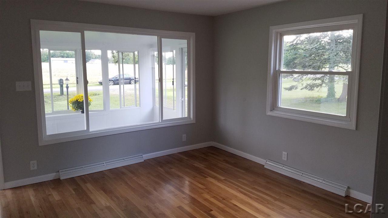 3712 Sharp Road Adrian, MI 49221 - Photo 9 of 24 31331074-8.JPG