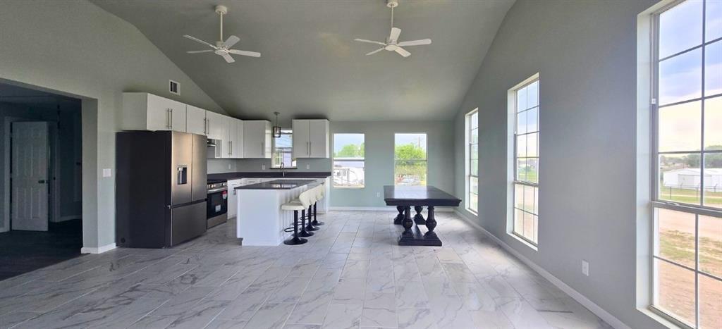 110 Overlook Trail Azle, TX 76020 - Photo 10 of 29