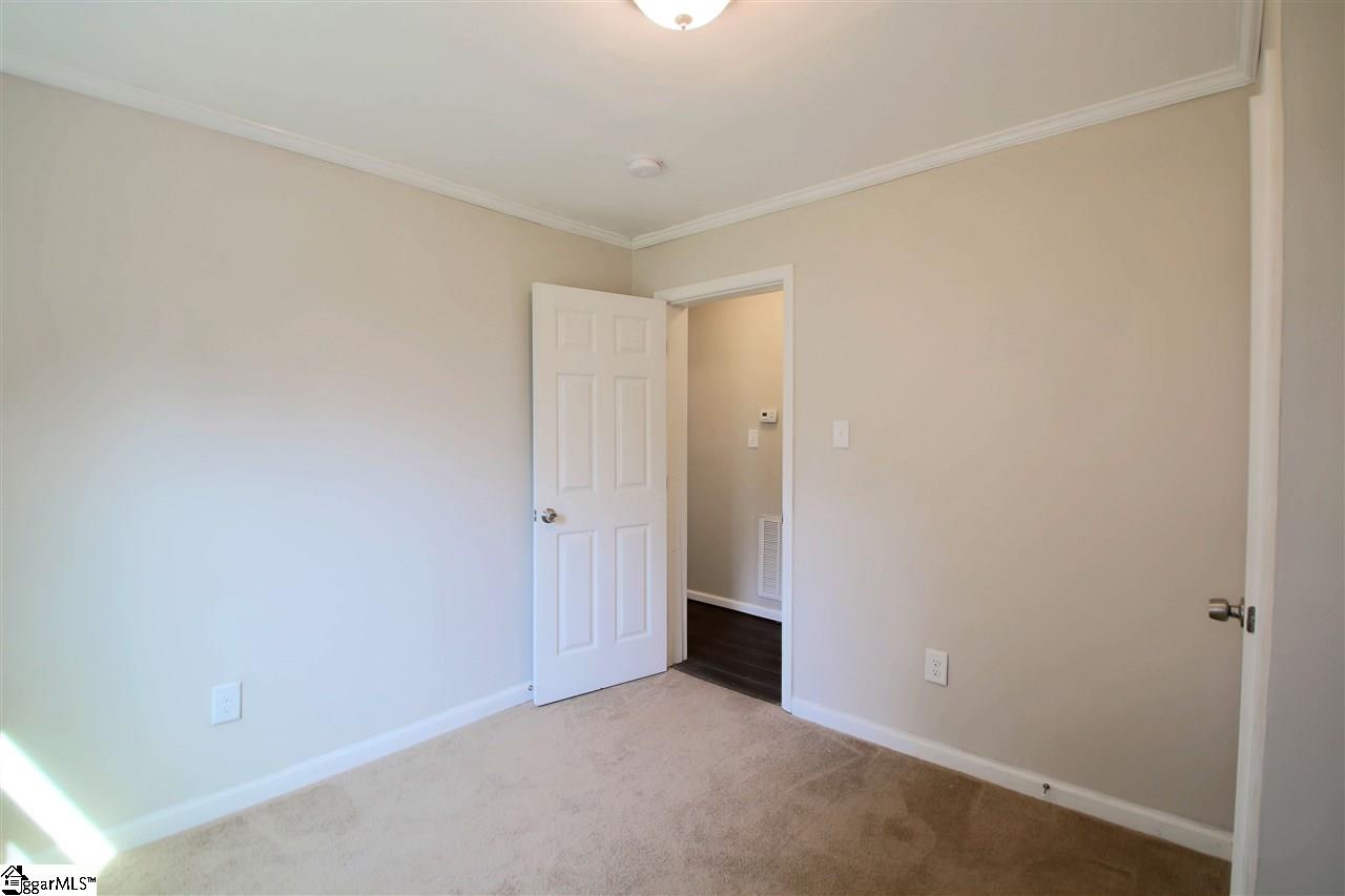 177 Sullivan Road Laurens, SC 29360 - Photo 22 of 26 Gallery Image 22