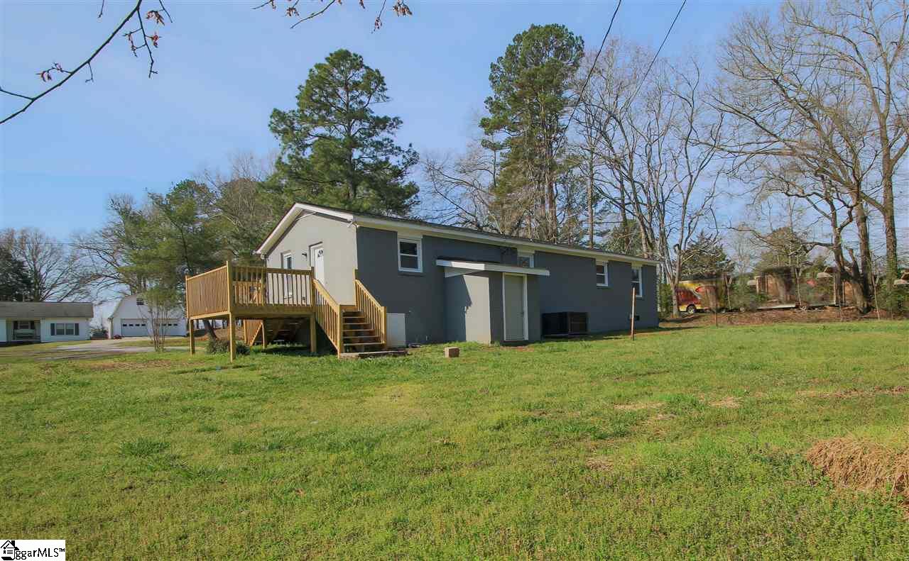 177 Sullivan Road Laurens, SC 29360 - Photo 4 of 26 Gallery Image 4
