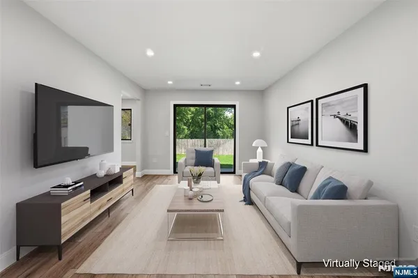 $699,000 | 170 Knickerbocker Road, Englewood, NJ 07631