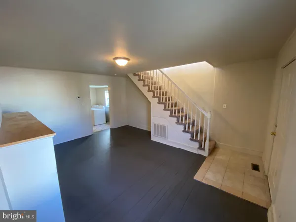 $1,695 | 1414 Princess Anne Street, Fredericksburg, VA 22401