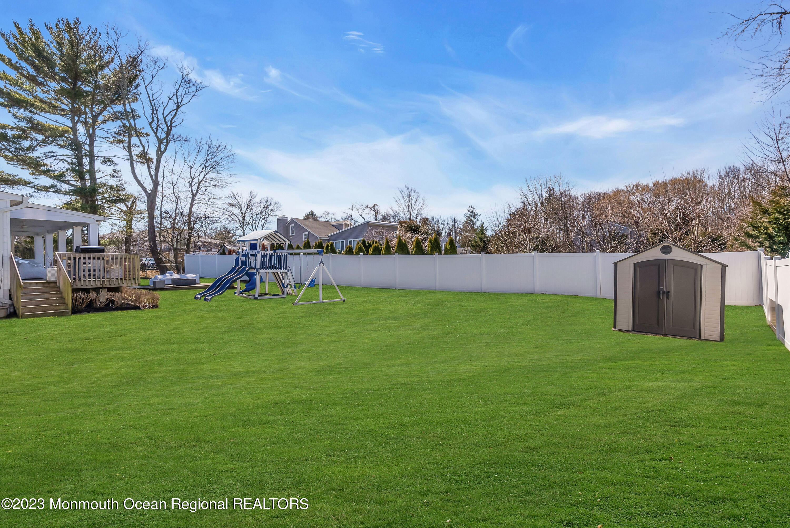 10 Portage Path Deal, NJ 07723 - Photo 32 of 39 MJB07743-1
