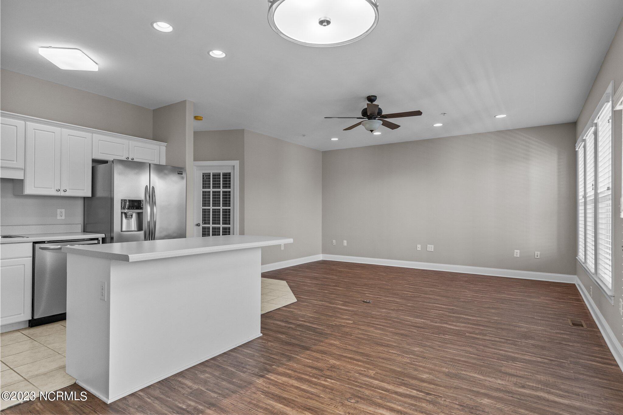1700 Salter Path Road, Unit 202Q Indian Beach, NC 28512 - Photo 36 of 55 36-web-or-mls-1S3A7274