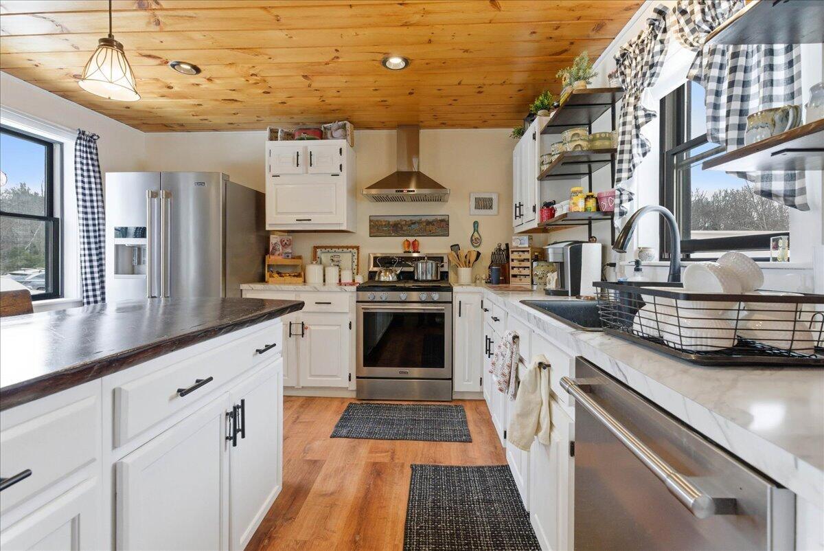 59 Vanner Road Washington, ME 04574 - Photo 21 of 56 Kitchen