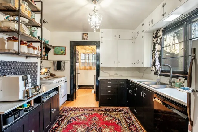 $399,999 | 331 North Burritt Avenue, Buffalo, WY 82834