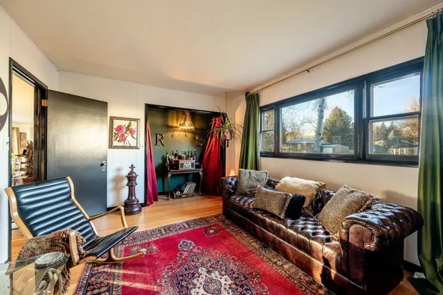 $399,999 | 331 North Burritt Avenue, Buffalo, WY 82834