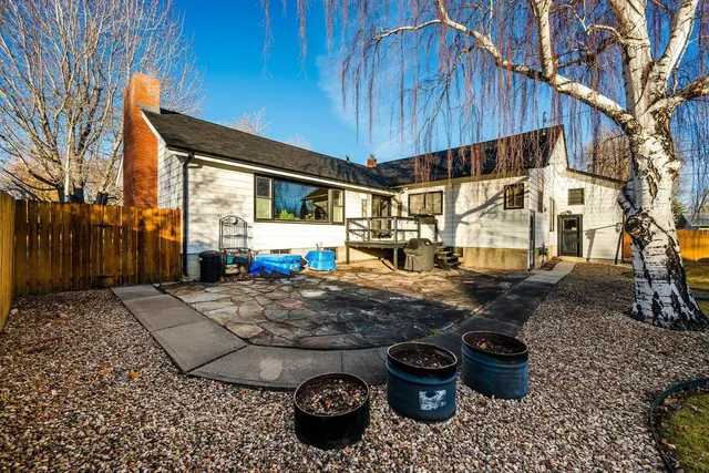 $399,999 | 331 North Burritt Avenue, Buffalo, WY 82834