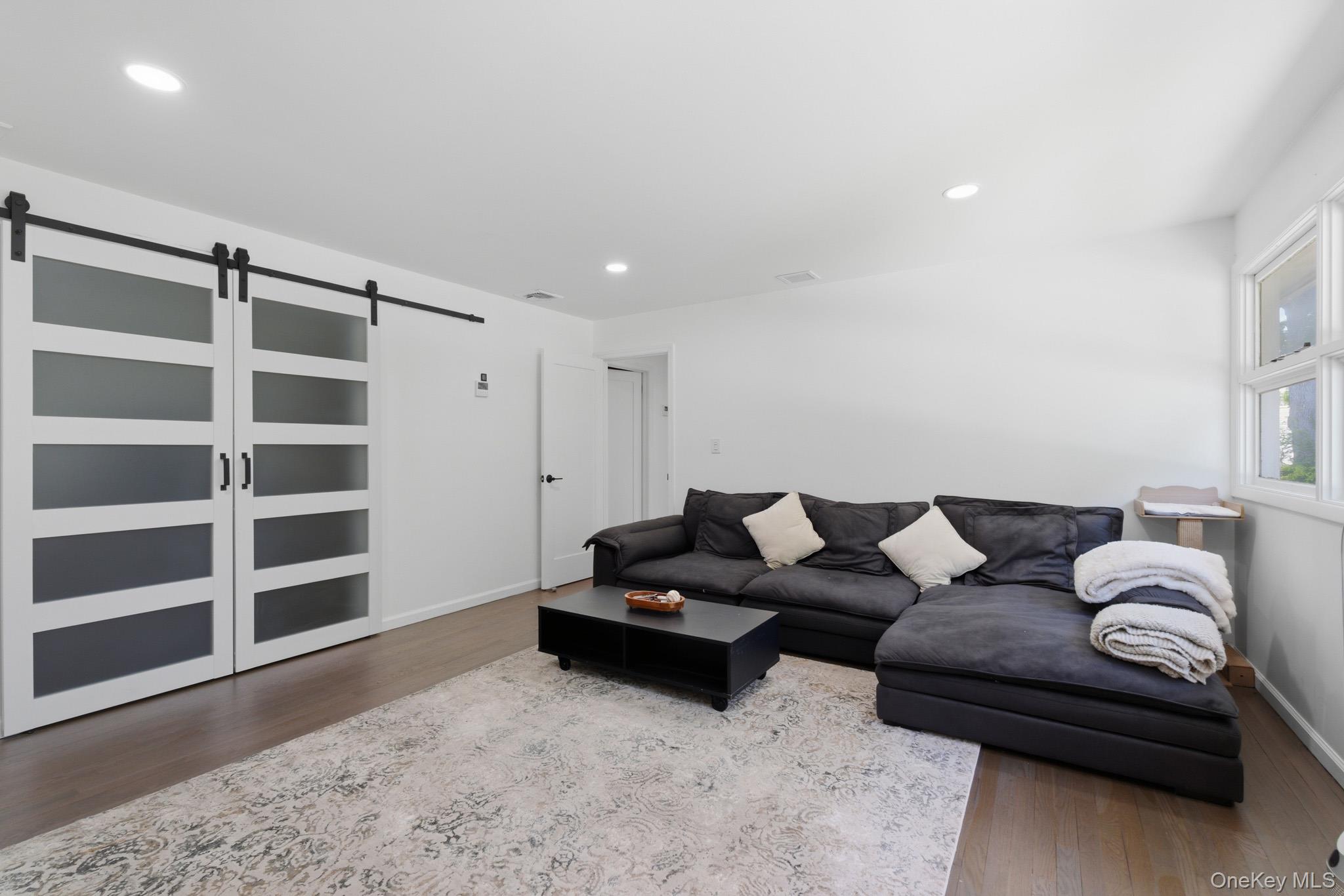 2 Bell Place Rye Brook, NY 10573 - Photo 33 of 41 Bedroom #3 w/ Walkin closet
