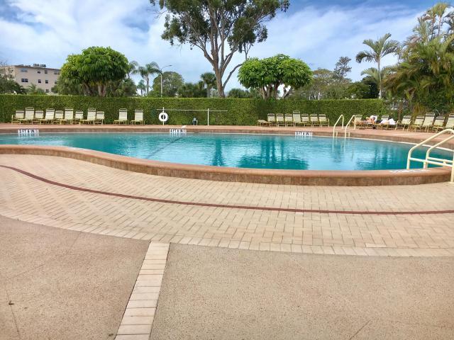 112 Mansfield D Boca Raton, FL 33434 - Photo 13 of 25 Mansfield Pool