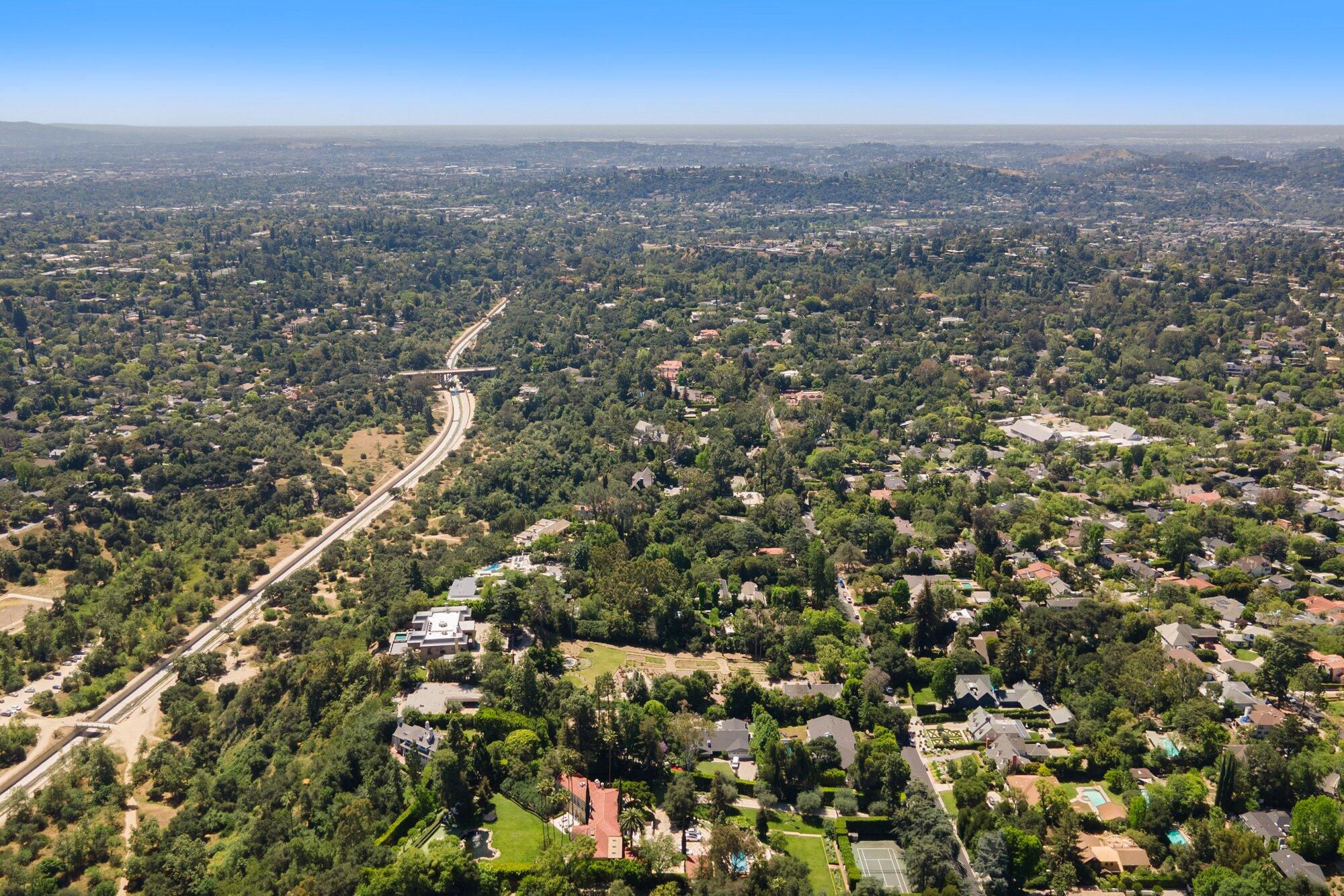 1030 San Rafael Lane Pasadena, CA 91105 - Photo 63 of 63 063_dji_0825_994