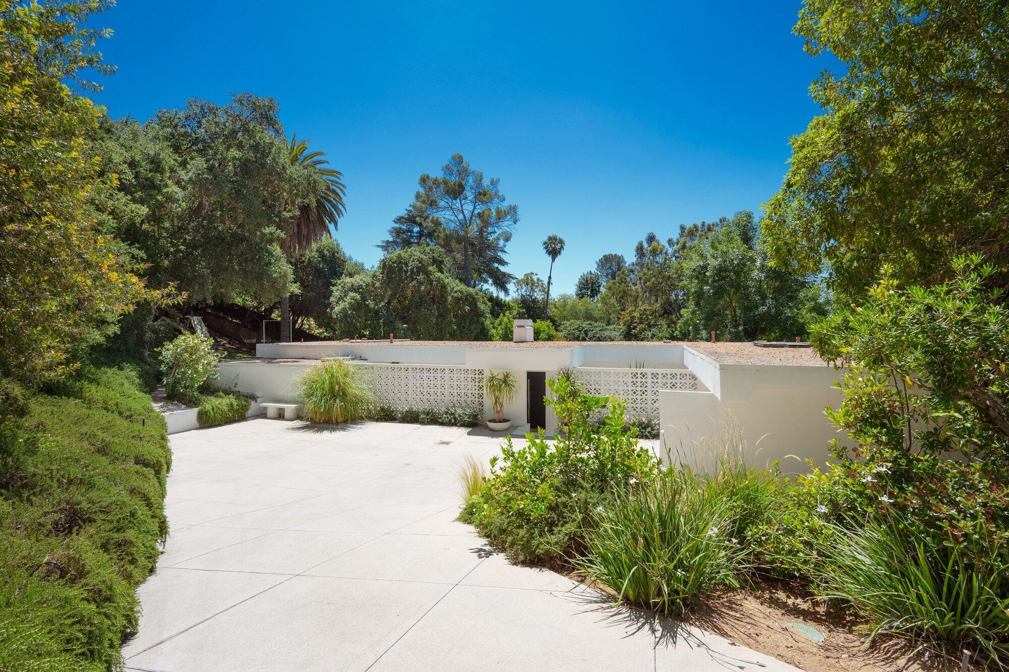 1030 San Rafael Lane Pasadena, CA 91105 - Photo 8 of 63 007_dsc_6322_339