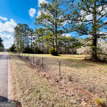 $305,000 | 307 Floyd Road, Forsyth, GA 31029