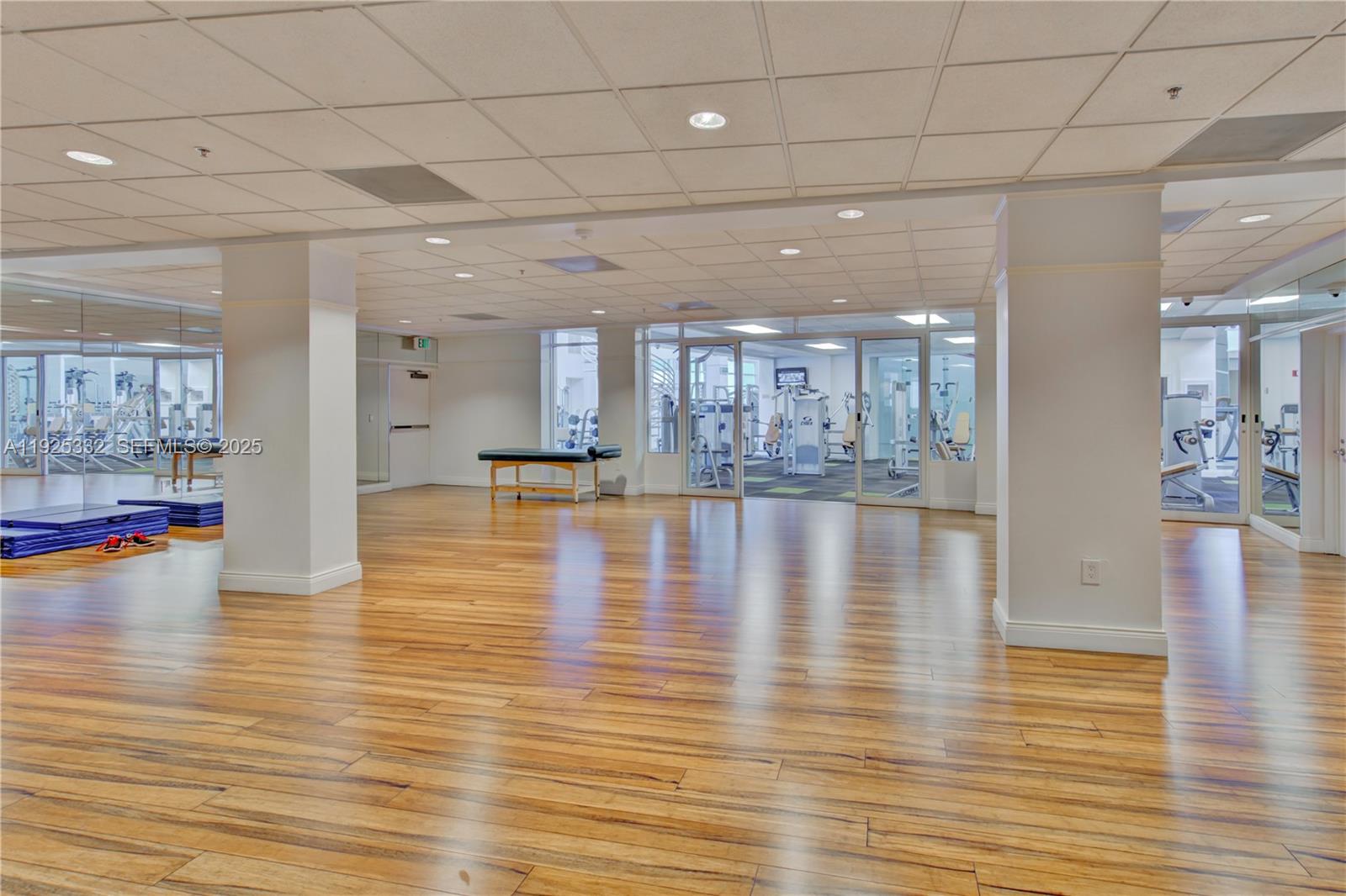 808 Brickell Key Drive, Unit 3304 Miami, FL 33131 - Photo 45 of 60 a view of a living room