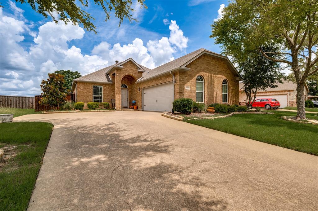 105 High Meadow Road Red Oak, TX 75154 - Photo 1 of 25