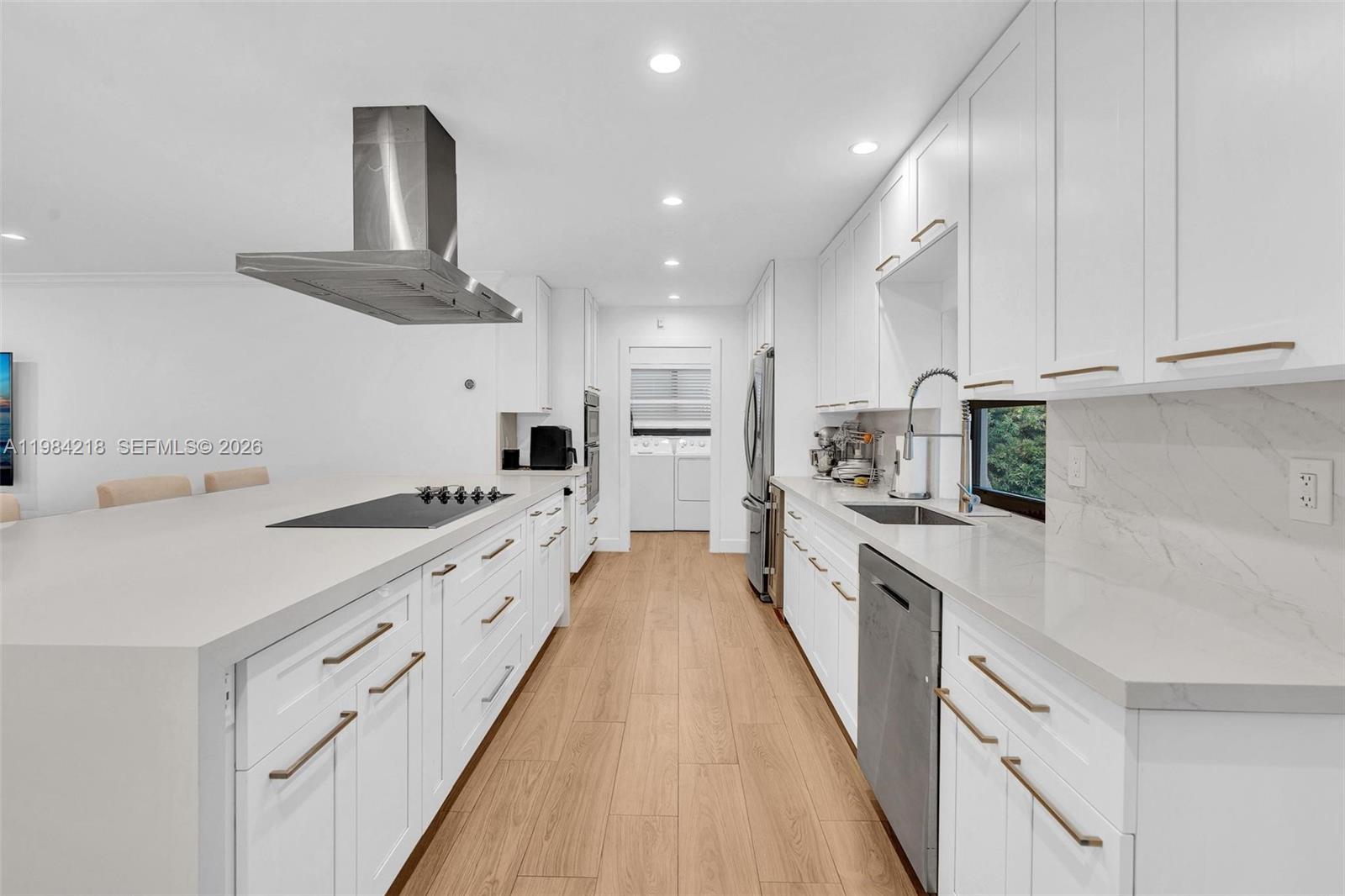 3909 Adams Street Hollywood, FL 33021 - Photo 12 of 45