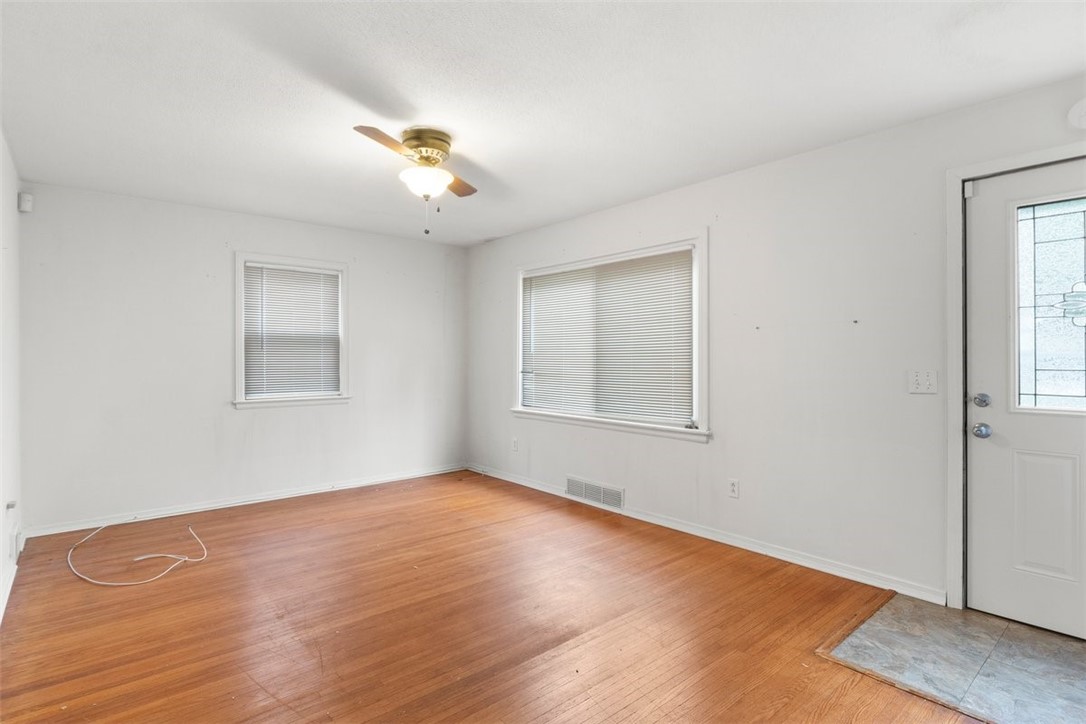 197 Nahant Road Greece, NY 14616 - Photo 6 of 20