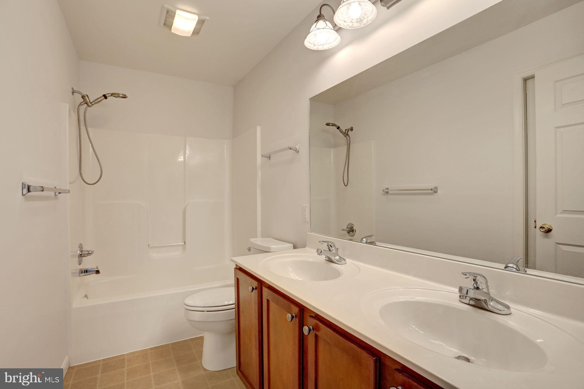 100 Oaklea Road Harrisburg, PA 17110 - Photo 39 of 53 Gallery Image 39