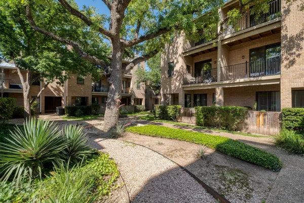 $489,000 | 611 East 45th Street, Unit 19, Austin, TX 78751