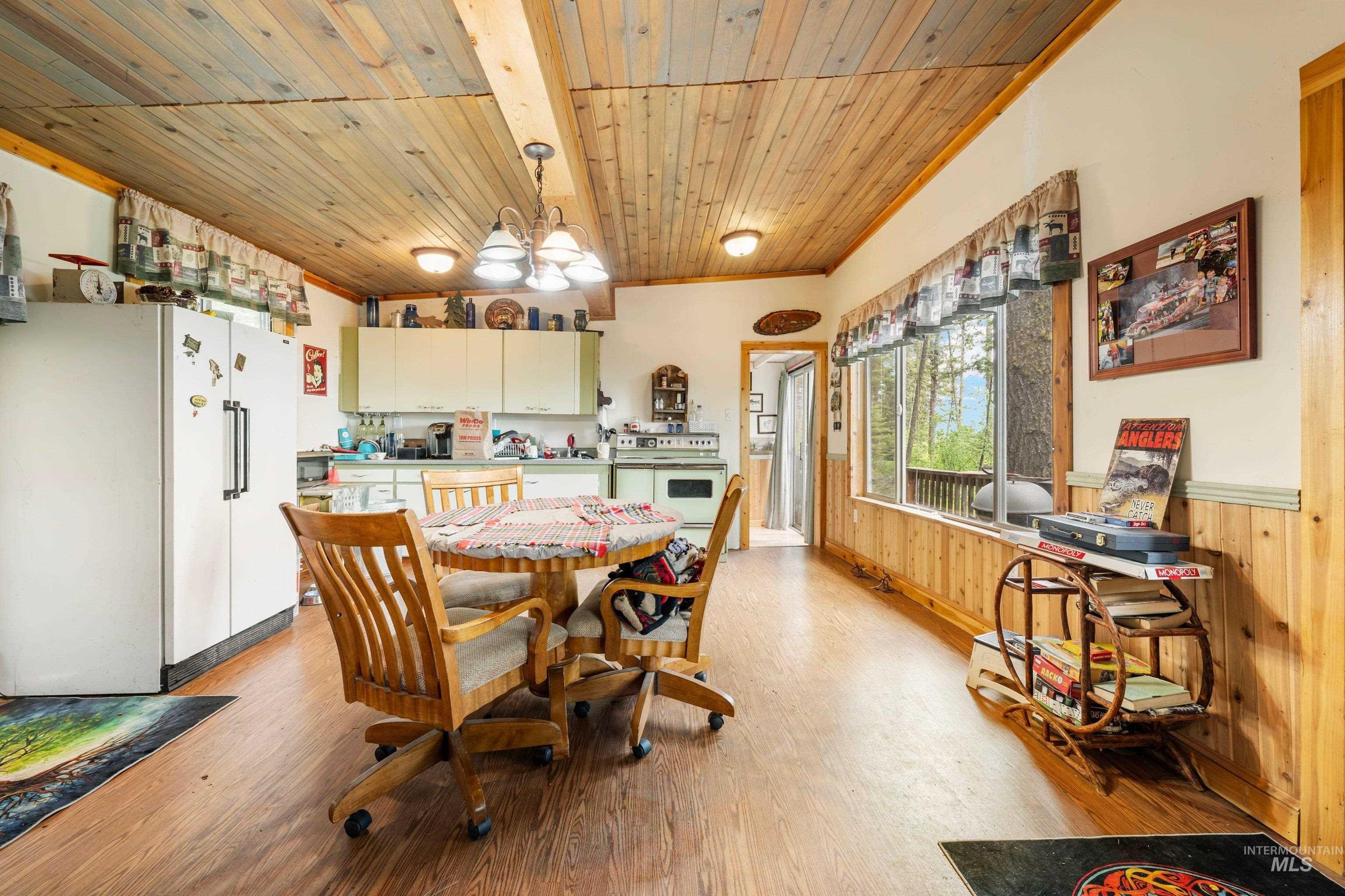 24 Pats Lane Cascade, ID 83611 - Photo 5 of 34