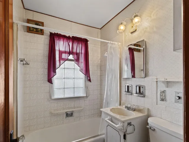 $260,000 | 8524 Beloit Road, West Allis, WI 53227