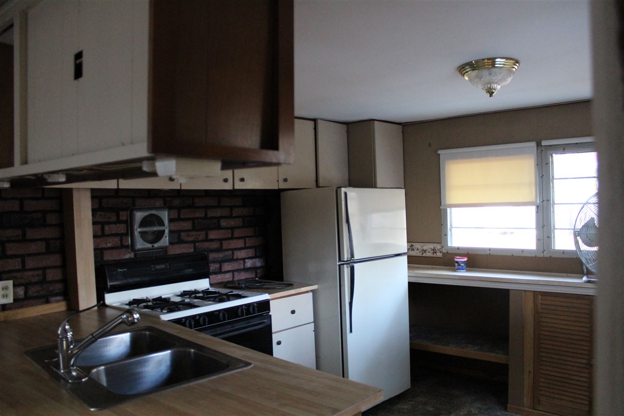399 Black Hall Road Epsom, NH 03234 - Photo 3 of 6