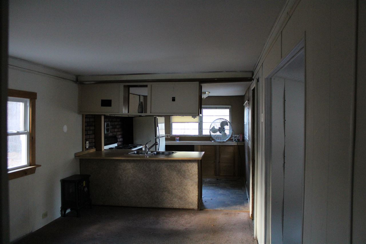 399 Black Hall Road Epsom, NH 03234 - Photo 5 of 6
