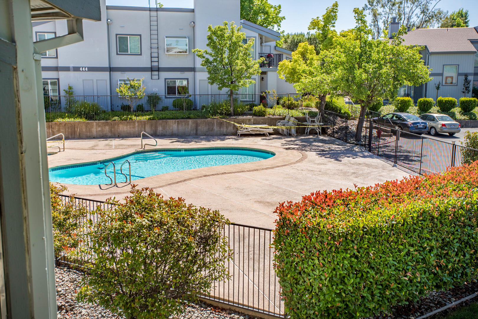 249 Ridgetop Drive, Unit 238 Redding, CA 96003 - Photo 21 of 26 pool