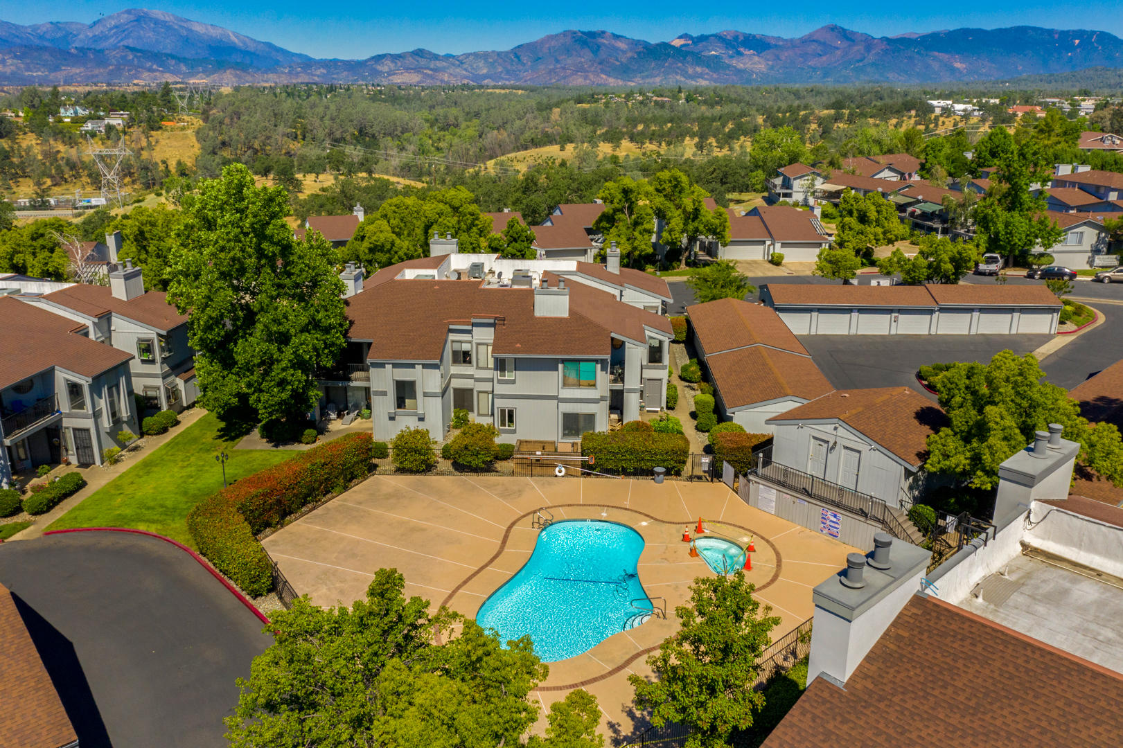 249 Ridgetop Drive, Unit 238 Redding, CA 96003 - Photo 3 of 26 pool