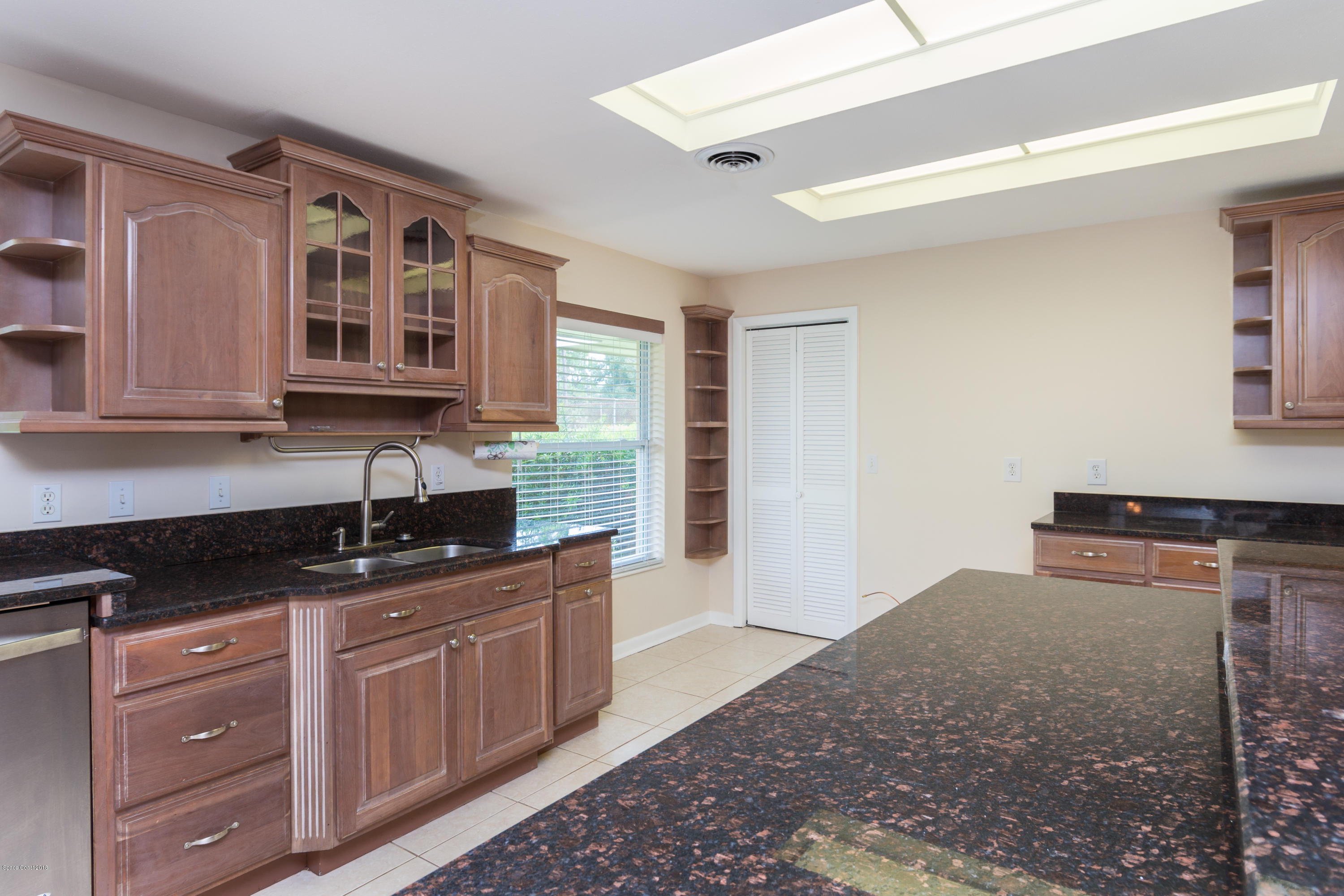5115 Lake Washington Road Melbourne, FL 32934 - Photo 11 of 32 Kitchen 2