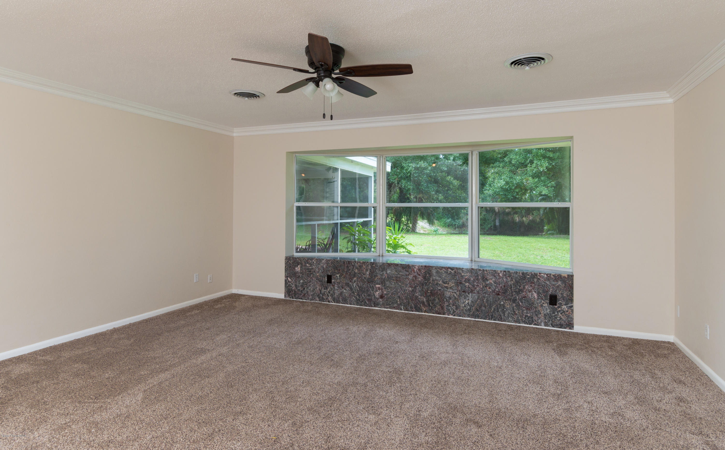 5115 Lake Washington Road Melbourne, FL 32934 - Photo 14 of 32 Living
