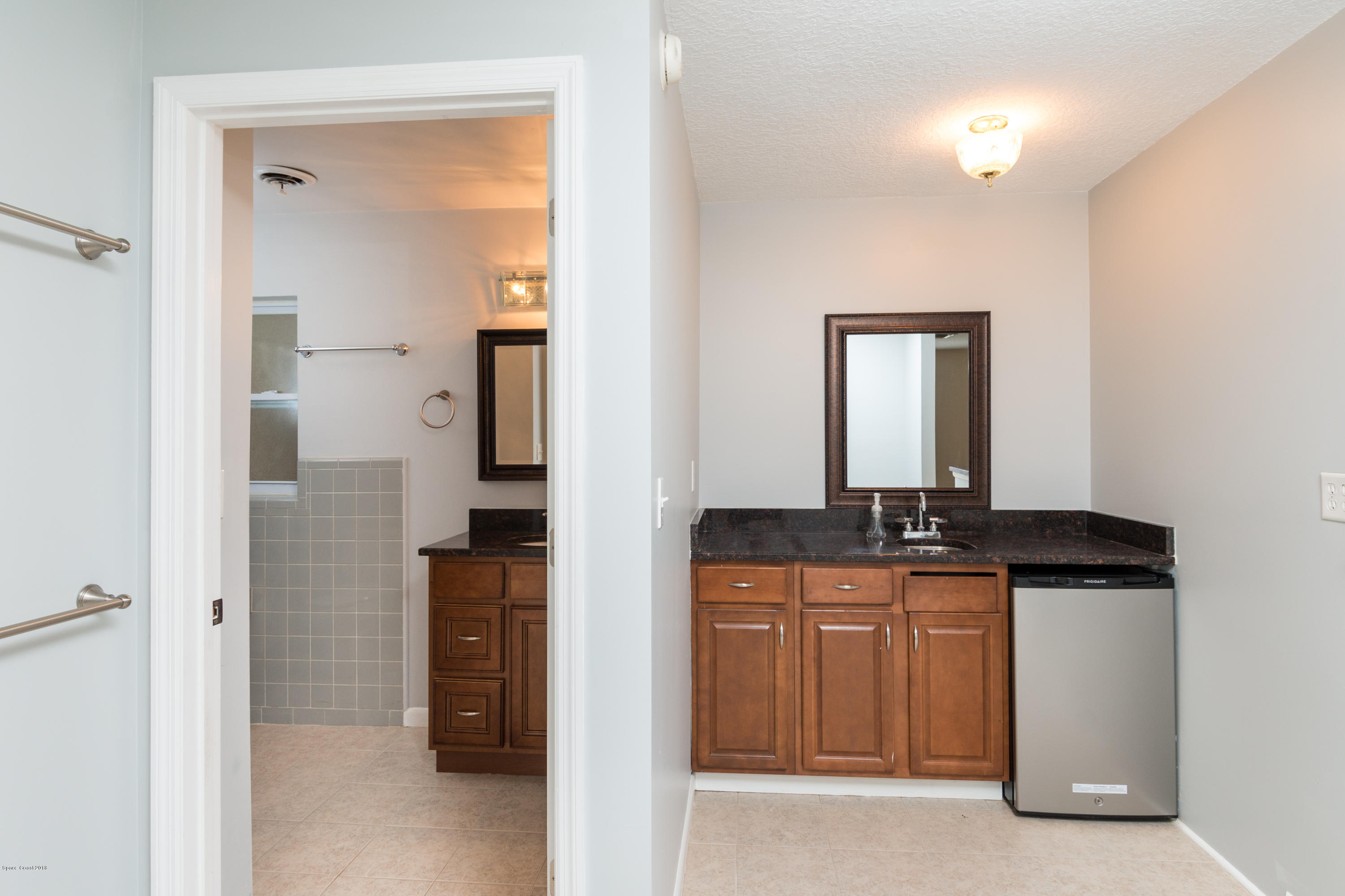 5115 Lake Washington Road Melbourne, FL 32934 - Photo 16 of 32 Bonus Kitchenette / Bath