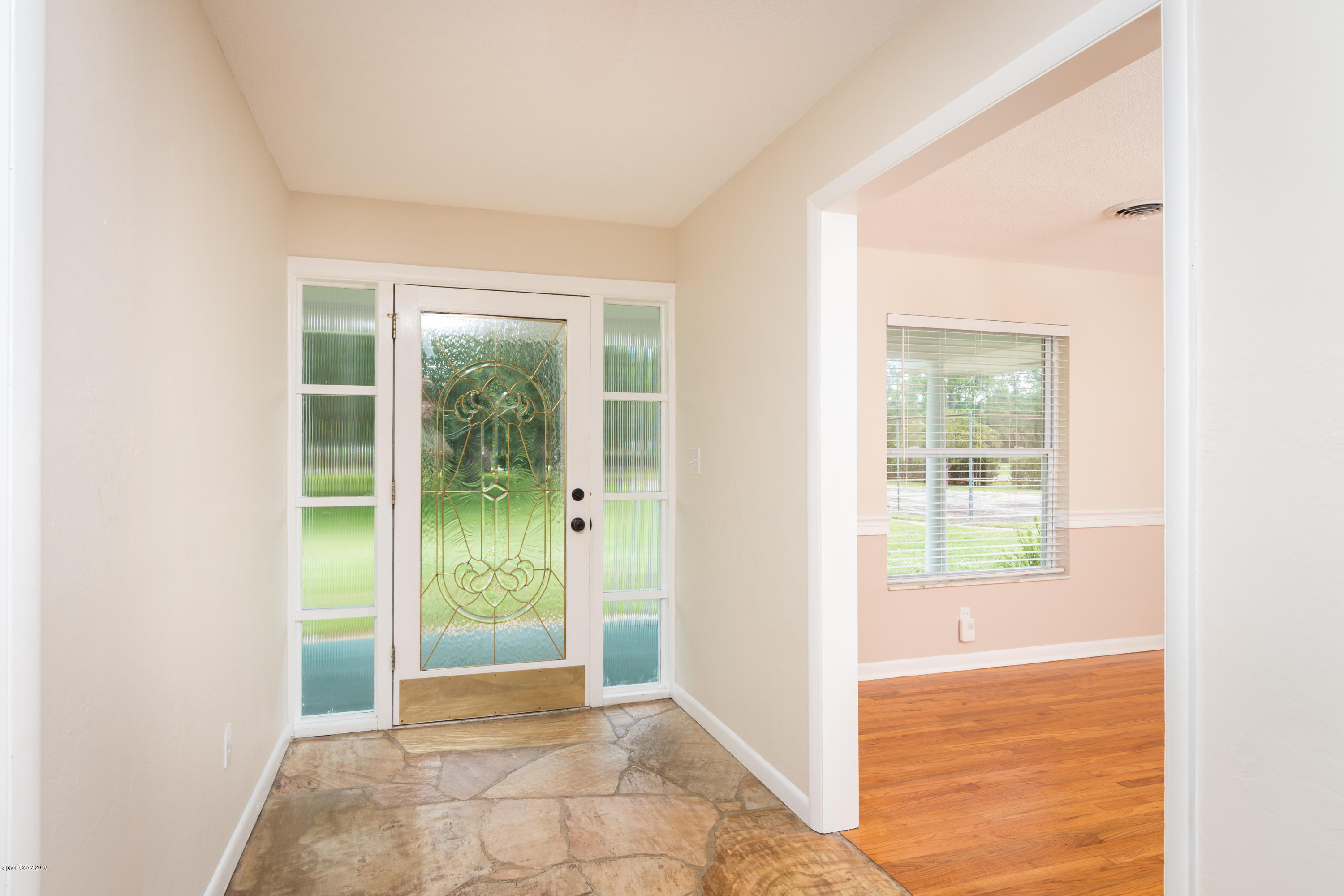 5115 Lake Washington Road Melbourne, FL 32934 - Photo 8 of 32 Foyer