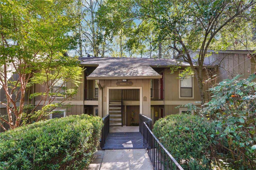 8740 Roswell Road, Unit 9G Sandy Springs, GA 30350 - Photo 1 of 1