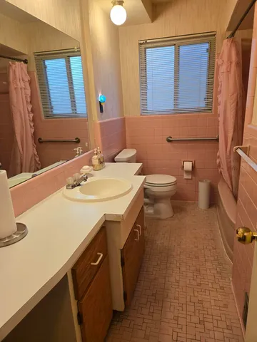 $318,000 | 26845 Greenleigh Court, Southfield, MI 48076