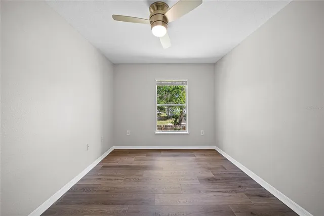 $2,050 | 9942 Ashburn Lake Drive, Tampa, FL 33610