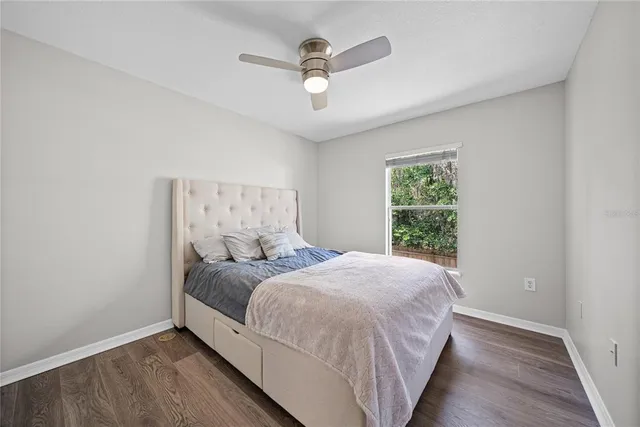 $2,050 | 9942 Ashburn Lake Drive, Tampa, FL 33610