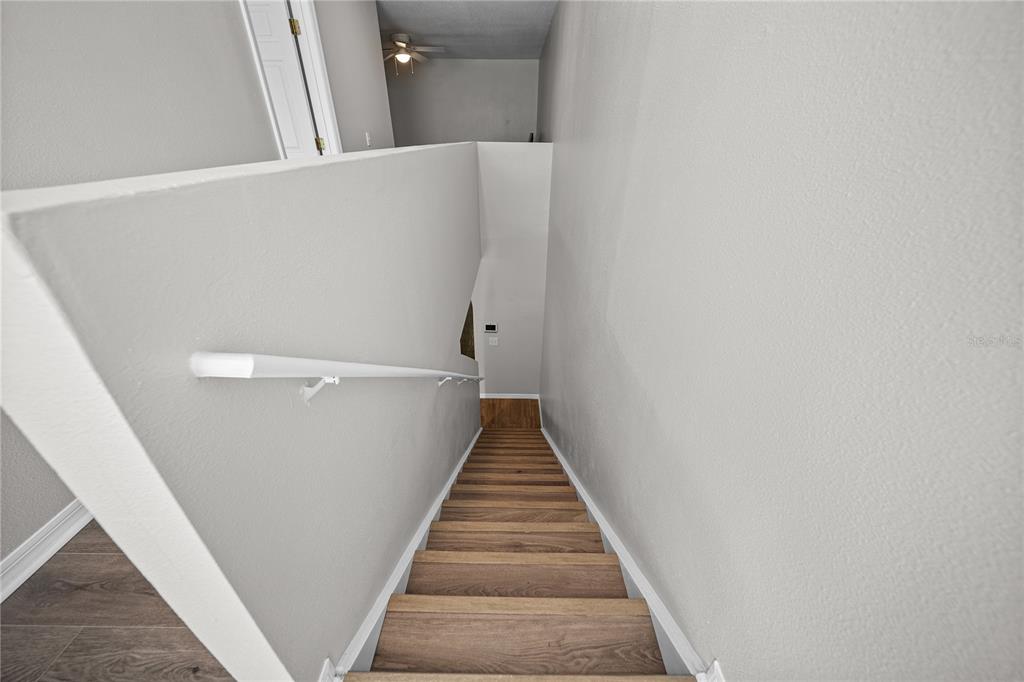 9942 Ashburn Lake Drive Tampa, FL 33610 - Photo 18 of 31