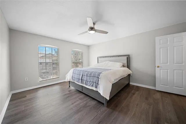 $2,050 | 9942 Ashburn Lake Drive, Tampa, FL 33610